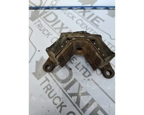 International MAXXFORCE DT Engine Mounts