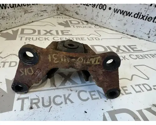 International MAXXFORCE DT Engine Mounts