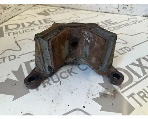 International MAXXFORCE DT Engine Mounts