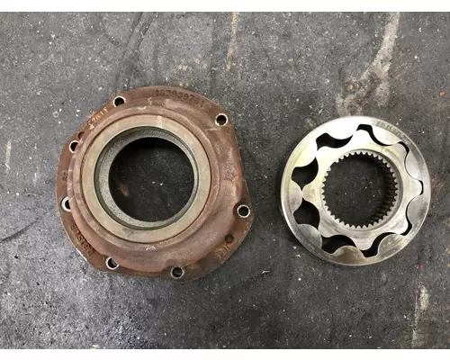 International MAXXFORCE DT Engine Oil Pump