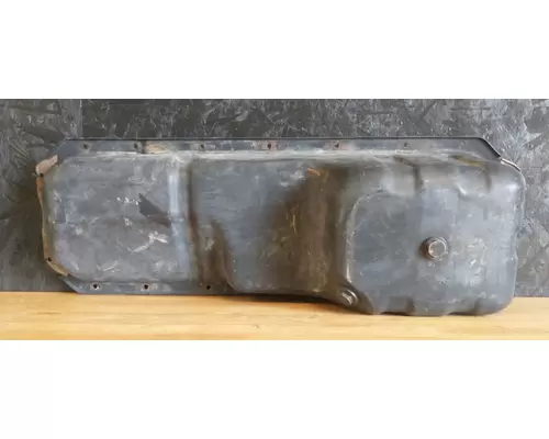 International MAXXFORCE DT Oil Pan