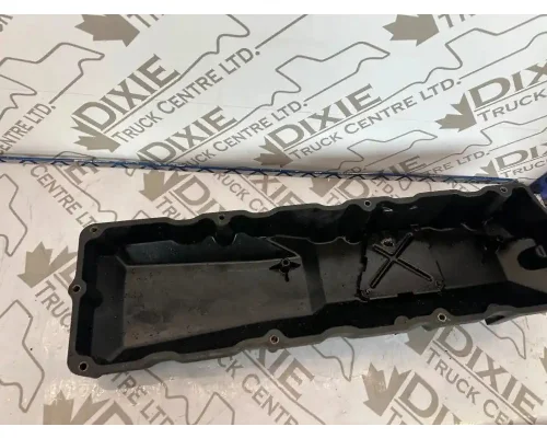 International MAXXFORCE DT Valve Cover