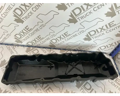 International MAXXFORCE DT Valve Cover