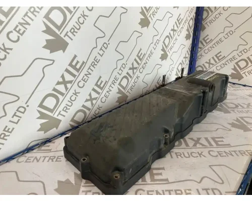 International MAXXFORCE DT Valve Cover