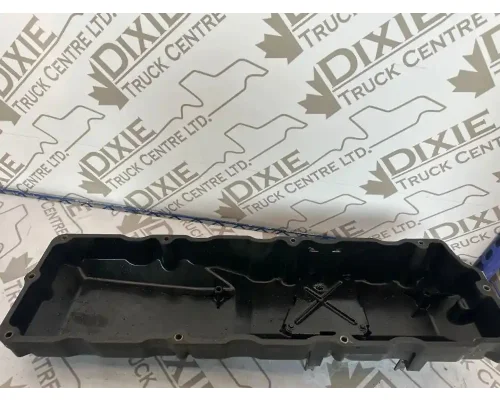International MAXXFORCE DT Valve Cover
