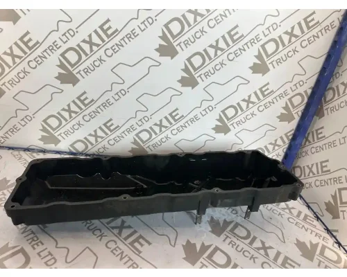 International MAXXFORCE DT Valve Cover