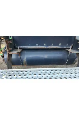 International MV607 Air Tank