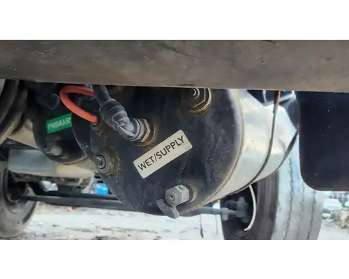 International MV607 Air Tank
