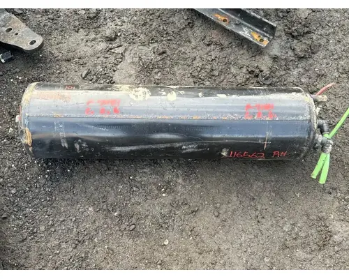 International MV607 Air Tank