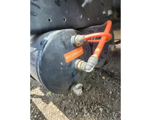 International MV607 Air Tank