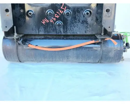 International MV607 Air Tank