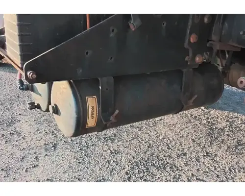 International MV607 Air Tank
