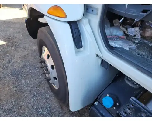 International MV607 Fender Extension