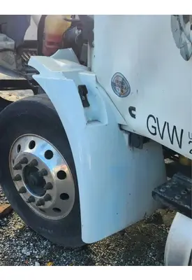 International MV607 Fender Extension