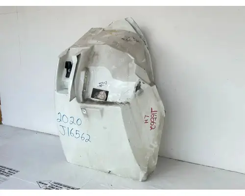 International MV607 Fender Extension