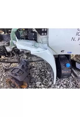 International MV607 Fender