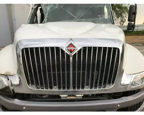 International MV607 Grille