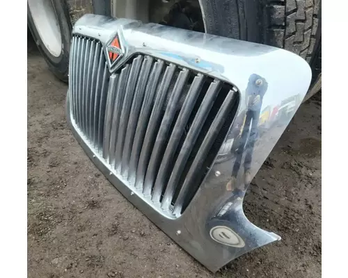 International MV607 Grille