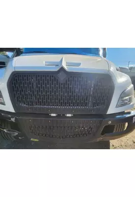 International MV607 Grille