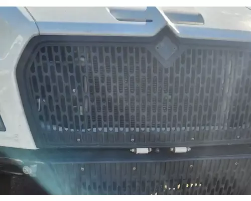 International MV607 Grille