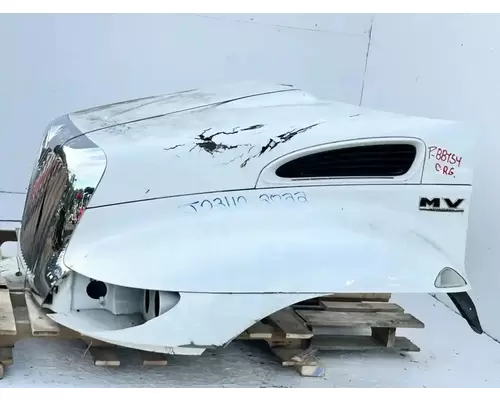 International MV607 Hood