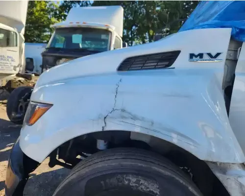 International MV607 Hood