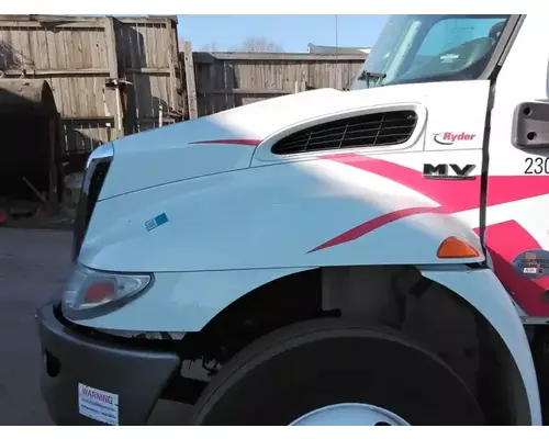 International MV607 Hood