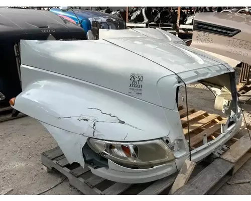 International MV607 Hood