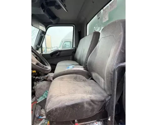 International MV607 Seat, Front