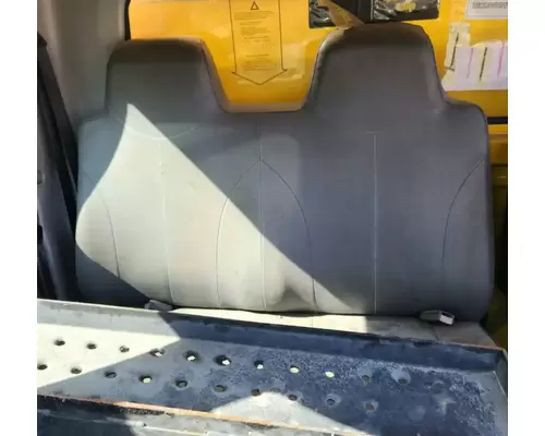 International MV607 Seat, Front