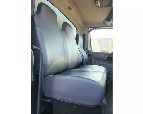 International MV607 Seat, Front