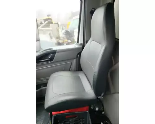 International MV607 Seat, Front
