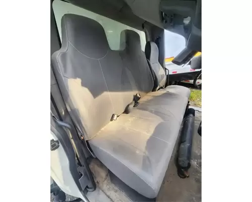 International MV607 Seat, Front