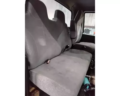 International MV607 Seat, Front
