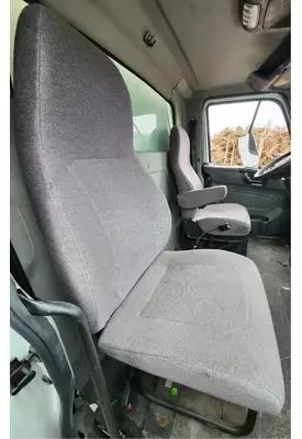 International MV607 Seat, Front