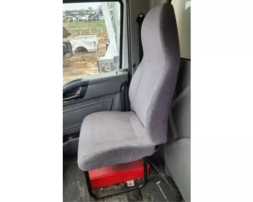 International MV607 Seat, Front