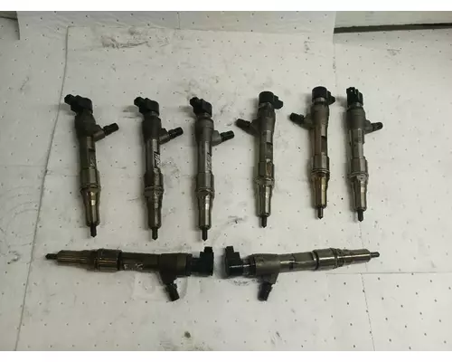 International MaxxForce 7 Fuel Injector