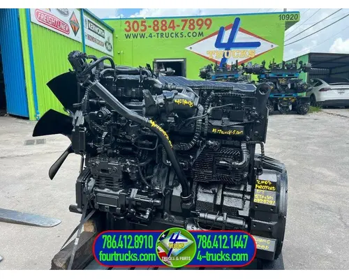 International MaxxForce DT Engine Assembly