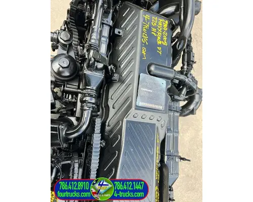 International MaxxForce DT Engine Assembly