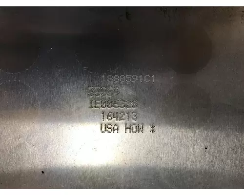 International MaxxForce7 Engine Oil Cooler