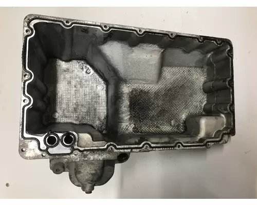International MaxxForce7 Oil Pan
