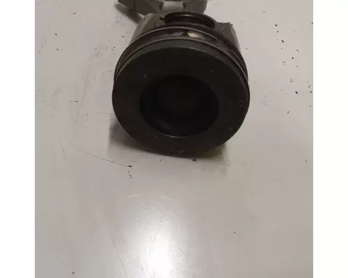 International MaxxForce7 Piston Assembly