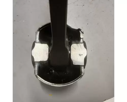 International MaxxForce7 Piston Assembly