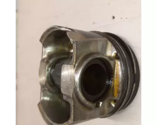 International MaxxForce7 Piston Head