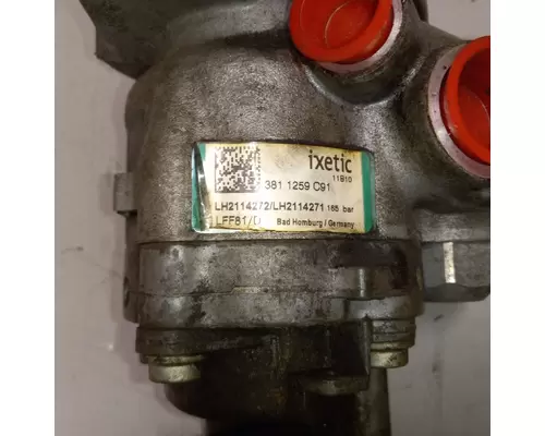 International MaxxForce7 Power Steering Pump