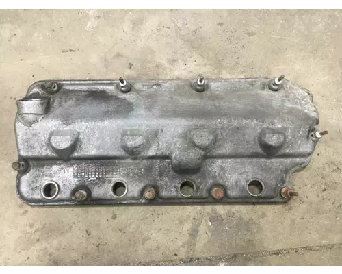 International MaxxForce7 Valve Cover
