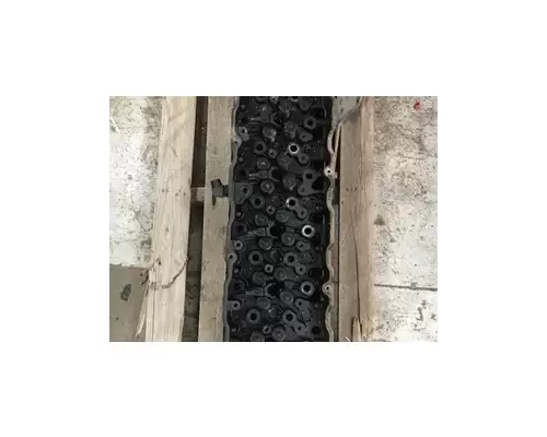International MaxxForceDT Cylinder Head