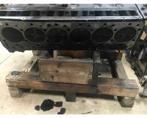 International MaxxForceDT Cylinder Head