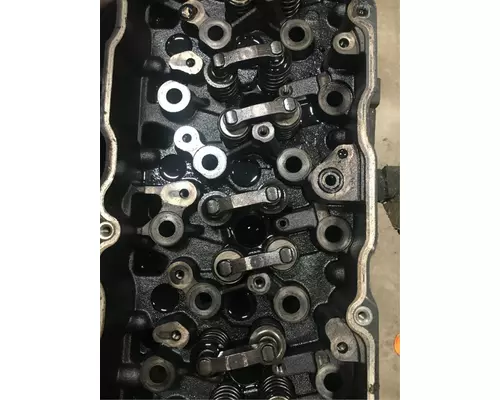 International MaxxForceDT Cylinder Head
