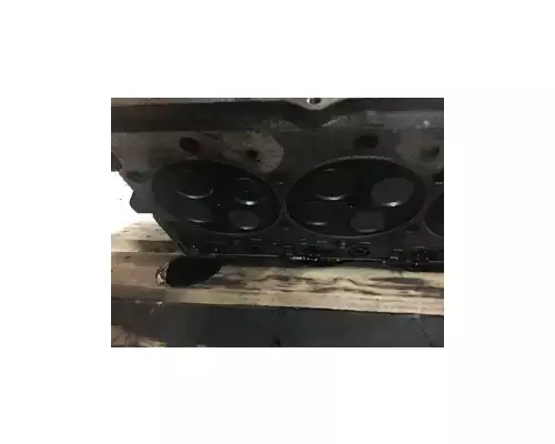 International MaxxForceDT Cylinder Head